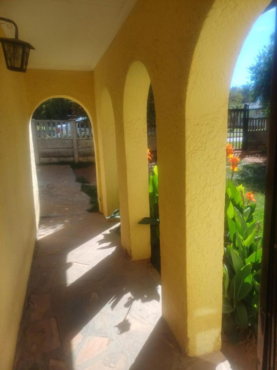 Kempton Park Lodge Birch Acres Kempton Park Exterior foto